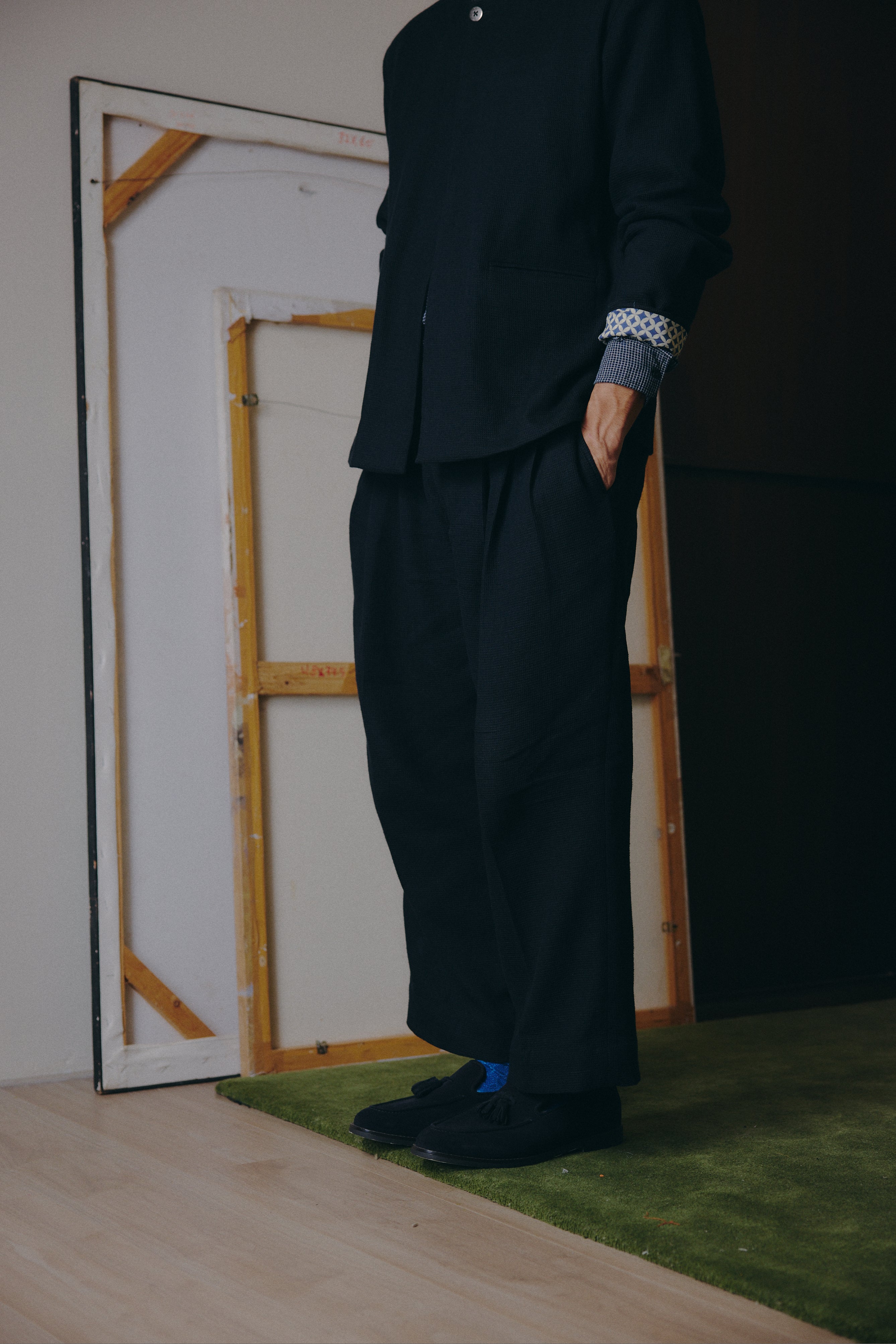 Pleated Trousers in Coal
