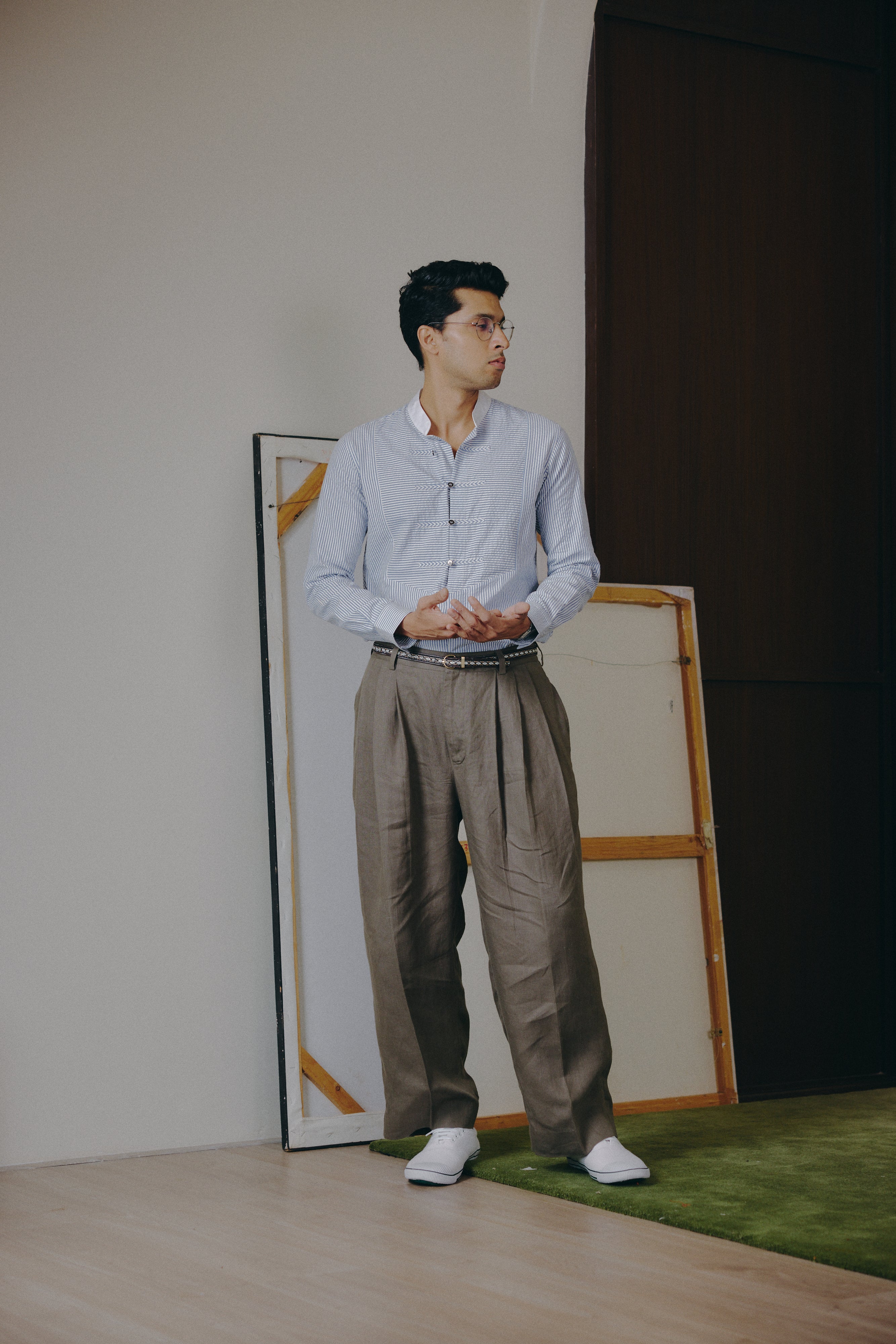 Pleated Trousers in Moss